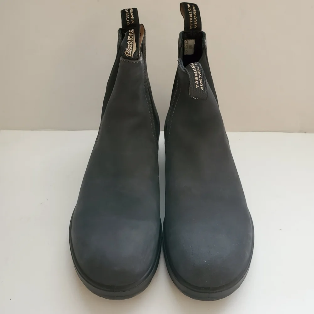 New Blundstone 1630 Rustic Black Chelsea Boots - Picture 4 of 7